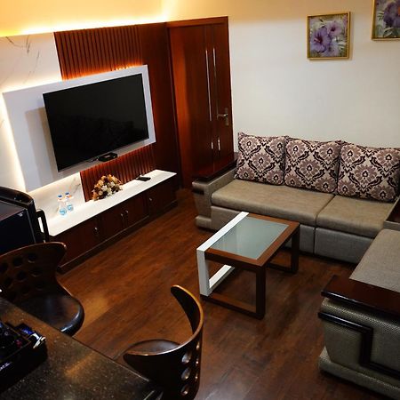 Chola Serviced Apartment Tiruchirappalli 外观 照片