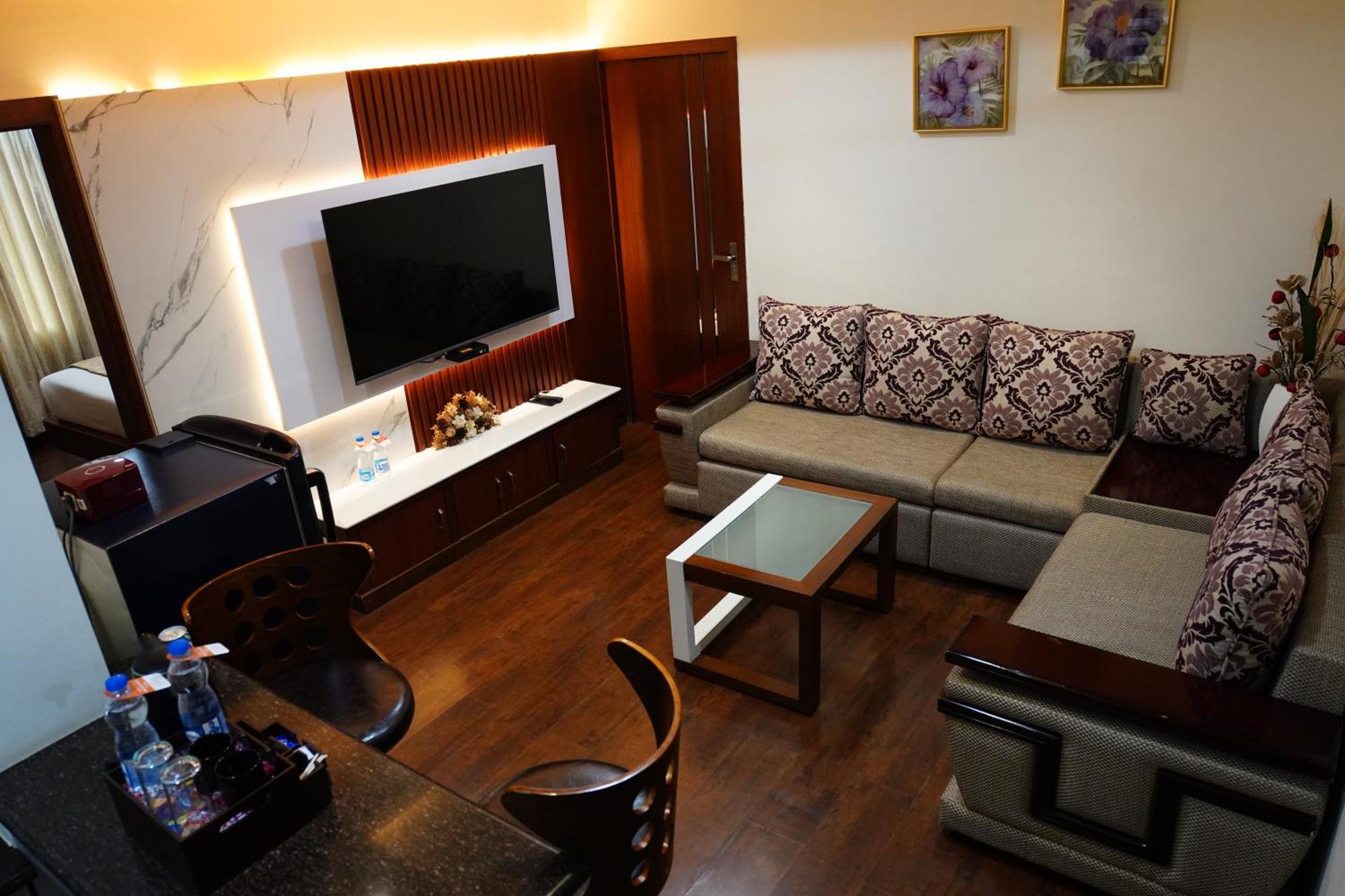 Chola Serviced Apartment Tiruchirappalli 外观 照片